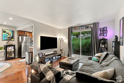 i-4614 S Quail Park Dr, Salt Lake City, UT, 84117-4836 | Card Image
