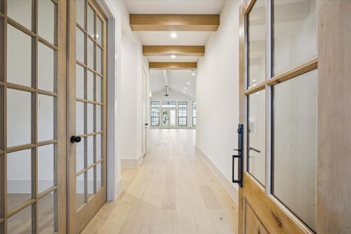 1031 Nashua St, Houston, TX, 77008-6424 | Card Image