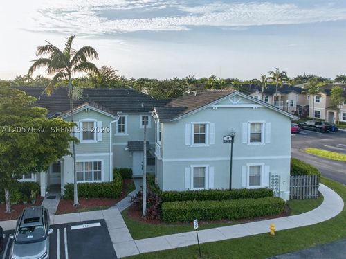 9-152 Se 29th Ave, Homestead, FL, 33033-7291 | Card Image