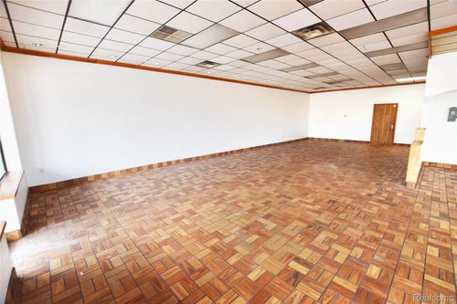 1344 E Bristol, Burton, MI, 48529 | Card Image