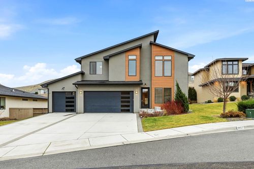 4857 Tillamook Dr, Richland, WA, 99352-7000 | Card Image