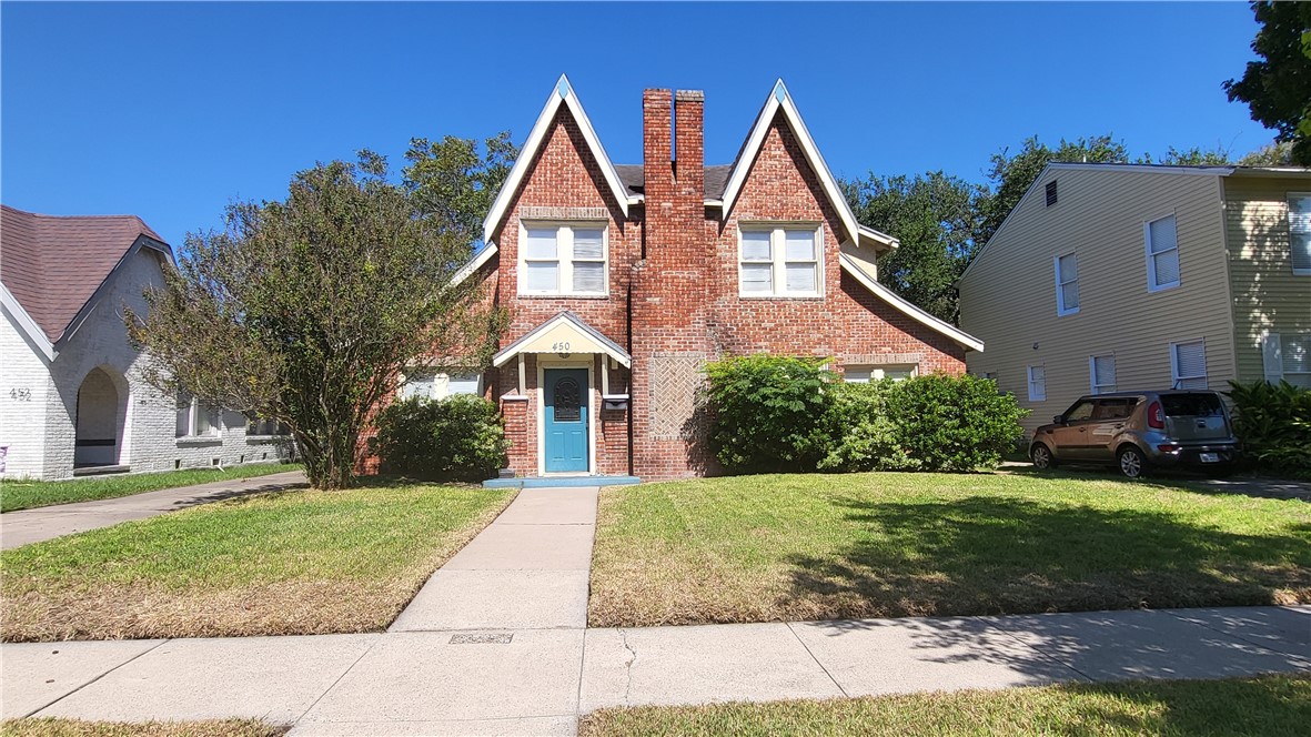 Cole St, Corpus Christi, TX 78404