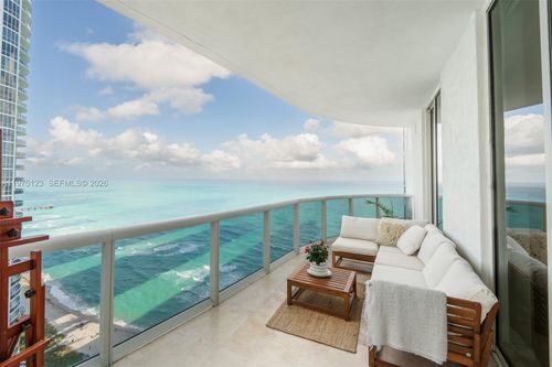 apt-2502-15901 Collins Ave, Sunny Isles Beach, FL, 33160-4144 | Card Image