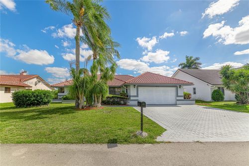 8612 Nw 79th St, Tamarac, FL, 33321-1661 | Card Image