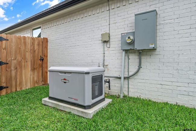 137 Sides Blvd, House other with 4 bedrooms, 3 bathrooms and null parking in Bullard TX | Image 30