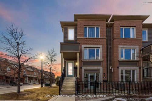60 Harry Penrose Ave, Aurora, ON, L4G0S2 | Card Image