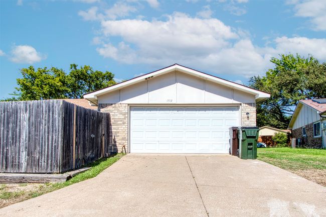 1712 California Trl, House other with 3 bedrooms, 2 bathrooms and null parking in Plano TX | Image 29
