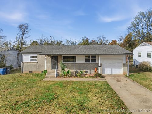 4920 Maybelle Ave, Tulsa, OK, 74107-8338 | Card Image