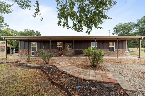 960402 S 3340 Rd, Wellston, OK, 74881-8979 | Card Image