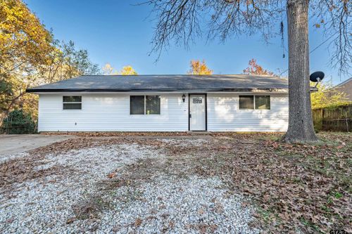 2300 Glenview Ave, Tyler, TX, 75701-6219 | Card Image