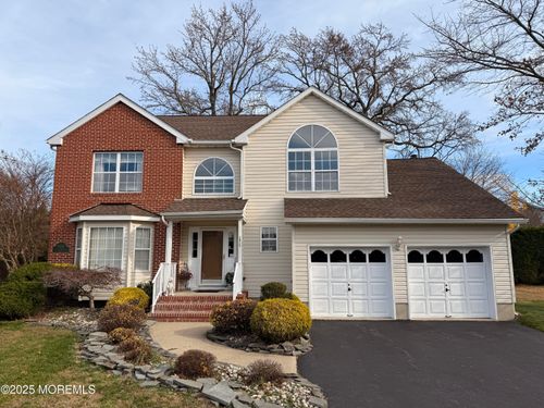 1811 Bellmore St, Oakhurst, NJ, 07755-2903 | Card Image