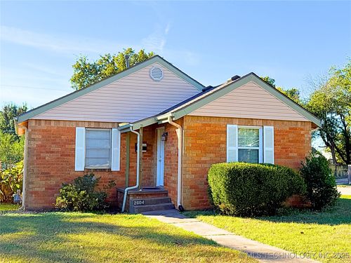 2604 E 2nd St, Tulsa, OK, 74104-1906 | Card Image