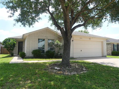 11931 Panay Village Cir, Houston, TX, 77048-4054 | Card Image