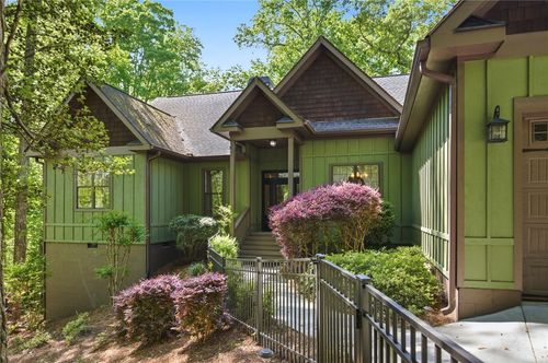 215 Inlet Pointe Dr, Anderson, SC, 29625-6302 | Card Image