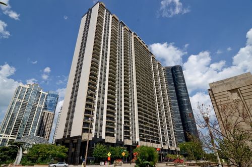 2608-400 E Randolph St, Chicago, IL, 60601-5039 | Card Image