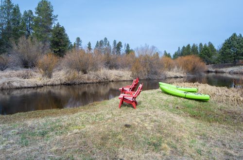 54977 Huntington Rd, Bend, OR, 97707-2632 | Card Image