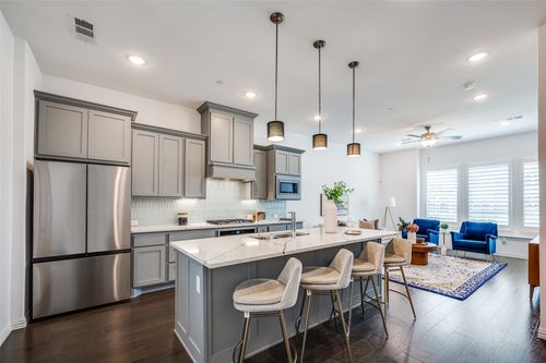 3718 Pelican Rest Way, Arlington, TX, 76005-1378 | Card Image