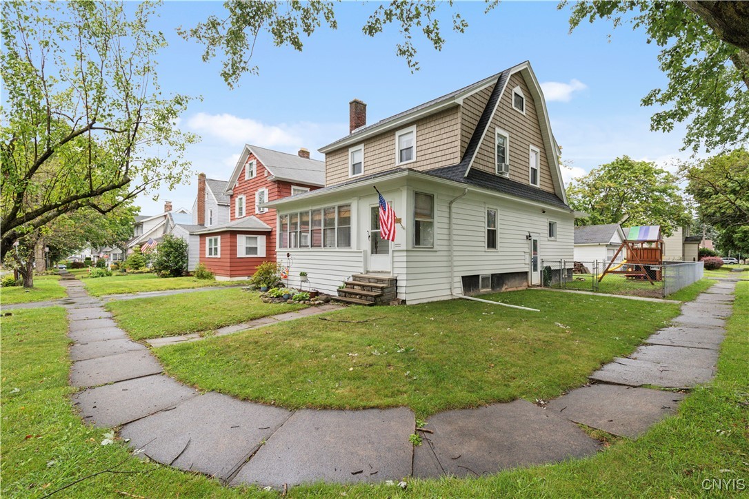 Glencove Rd, Syracuse, NY 13206