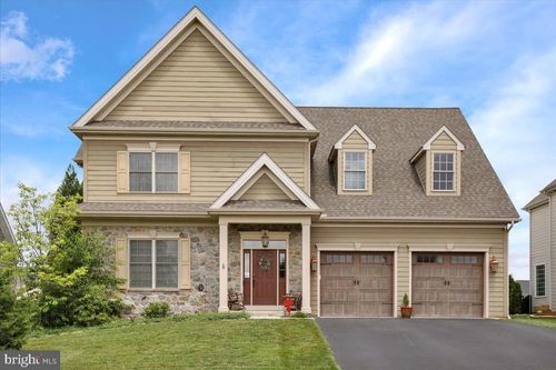 661 Integrity Dr, LITITZ, PA, 17543-5003 | Card Image
