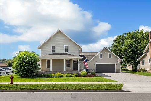 18631 Hobson Street, Whitehall, WI, 54773 | Card Image