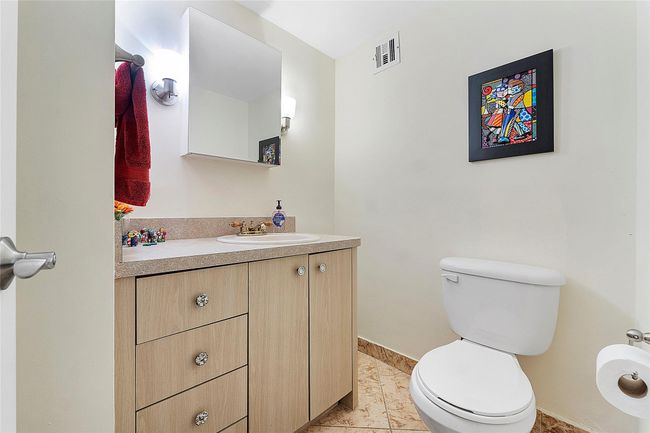 APT-904 - 4100 Galt Ocean Dr, Condo with 1 bedrooms, 2 bathrooms and null parking in Fort Lauderdale FL | Image 12