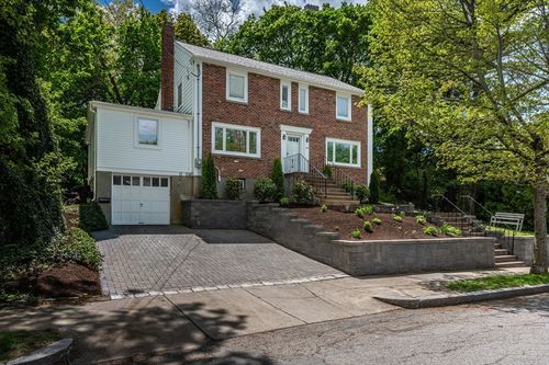 150 Cotton St, Newton, MA, 02458 | Card Image