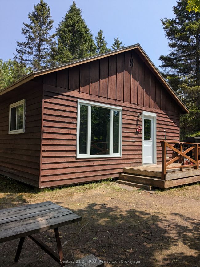 836 Lake Nipissing Rd, Home with 0 bedrooms, 1 bathrooms and null parking in Nipissing ON | Image 10
