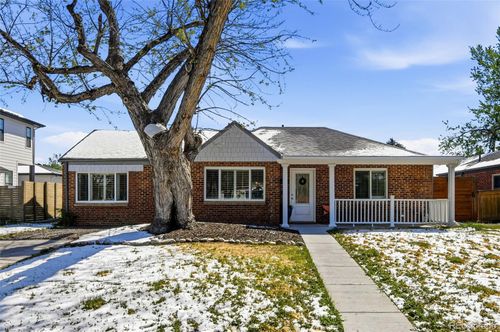 2960 Ivy St, Denver, CO, 80207-2811 | Card Image