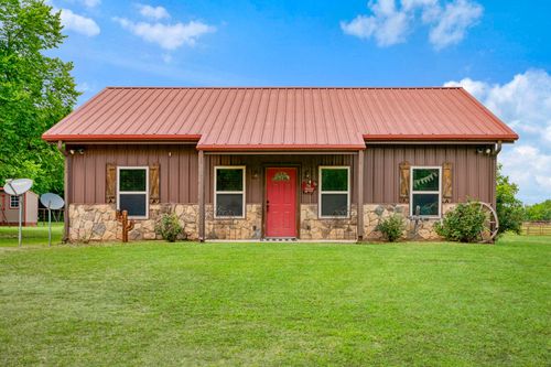 285 5th St Ne, Bogata, TX, 75417-5222 | Card Image