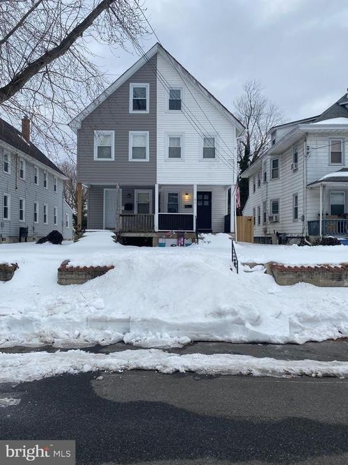 31 Eighth St, SALEM, NJ, 08079-1010 | Card Image