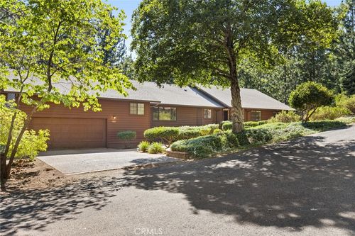 4864 Lookout Cir, Forest Ranch, CA, 95942-9648 | Card Image