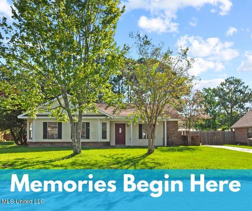 5316 Culeoka Dr, Ocean Springs, MS, 39564-3522 | Card Image