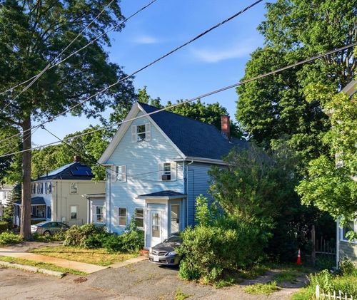 16-14-16 Moore St, Quincy, MA, 02169-5845 | Card Image