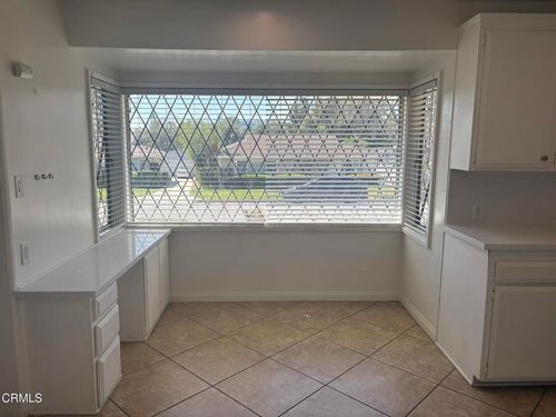337 Knight Way, La Canada Flintridge, CA, 91011 | Card Image