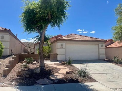2426 Topanga Dr, Bullhead City, AZ, 86442-8466 | Card Image