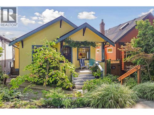 2274 E 7th Ave, Vancouver, BC, V5N1S7 | Card Image