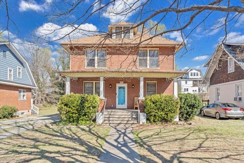 1533 Maiden Ln Sw, Roanoke, VA, 24015-4907 | Card Image