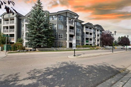 202-35 Richard Court Sw, Calgary, AB, T3E7N9 | Card Image