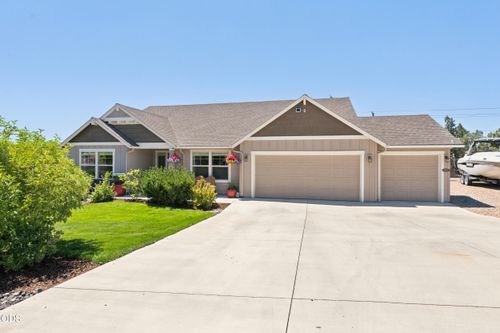 9265 12th Ln, Terrebonne, OR, 97760-9683 | Card Image