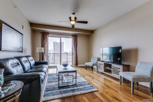 apt-1601-215 Center St, San Antonio, TX, 78202-2726 | Card Image