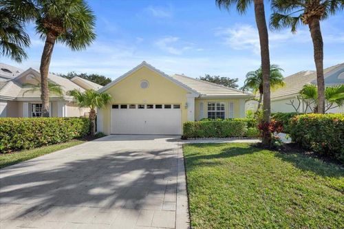 11 Dorchester Cir, Palm Beach Gardens, FL, 33418-7102 | Card Image