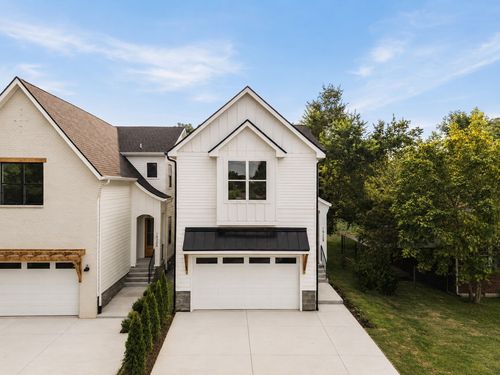 b-1520B Corder Dr, Nashville, TN, 37206-1204 | Card Image