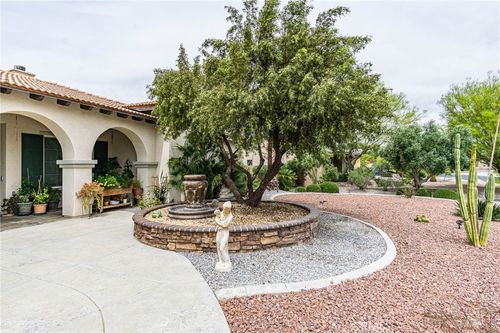 12348 Winesap, Apple Valley, CA, 92308 | Card Image