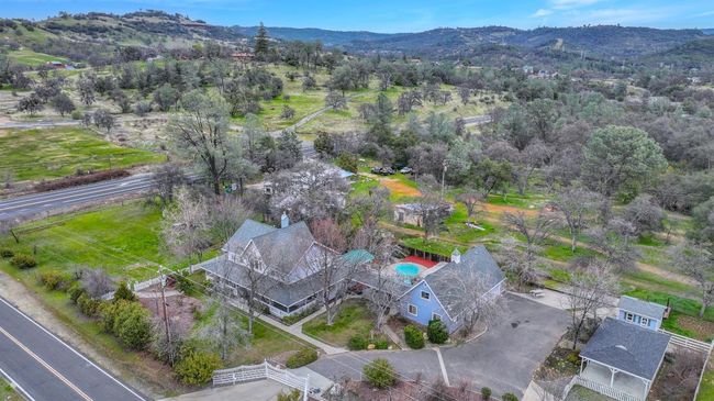 4045 Red Hill Access Rd, House other with 3 bedrooms, 4 bathrooms and 3 parking in Vallecito CA | Image 56