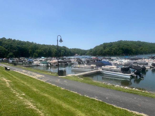 Lake of the Four Seasons - 144 Hide-A-Way Road, Sugar Grove, OH 43155 | Image 9