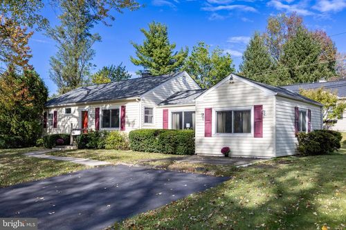 103 Fairview Rd, PAOLI, PA, 19301-1804 | Card Image