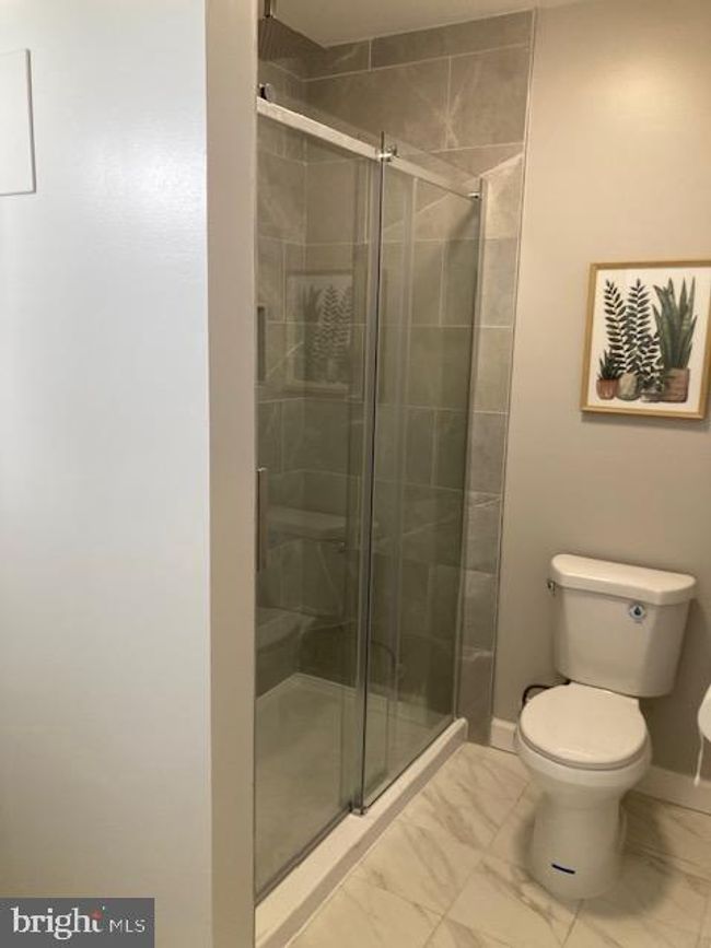 8305 Bletzer Rd, House other with 4 bedrooms, 4 bathrooms and null parking in DUNDALK MD | Image 46
