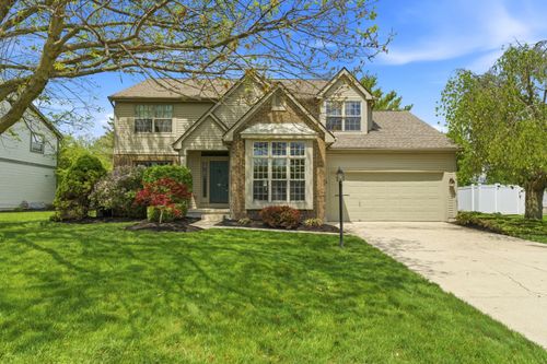 6585 Oak Shadow Dr, Westerville, OH, 43082-8744 | Card Image