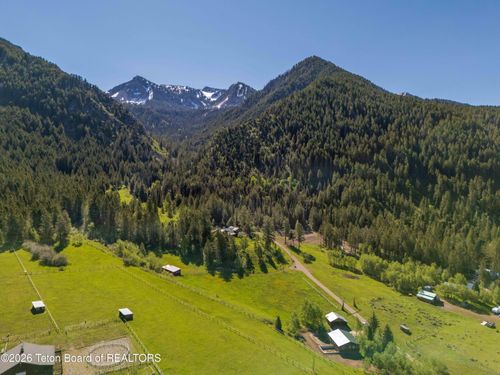 2903 Stewart Trl, Etna, WY, 83118 | Card Image