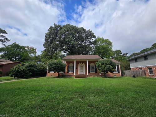 49 Peters Lane, Newport News, VA, 23606 | Card Image